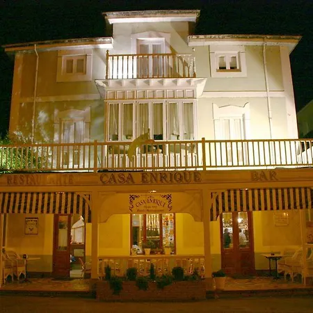 Hotel-restaurante Casa Enrique Casa de Campo Solares