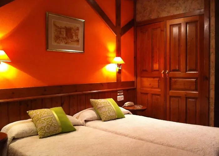 Casa rural Hotel-restaurante Casa Enrique Solares